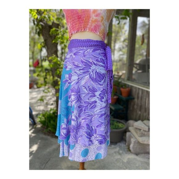 Jovani Designs Silk Blend Wrap Skirt Mix Print Beach Travel Purple Blue Sz M - Picture 9 of 9
